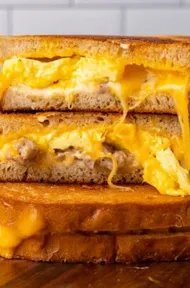 Quick Egg And Cheese Toast Recipe For Weekday Breakfasts